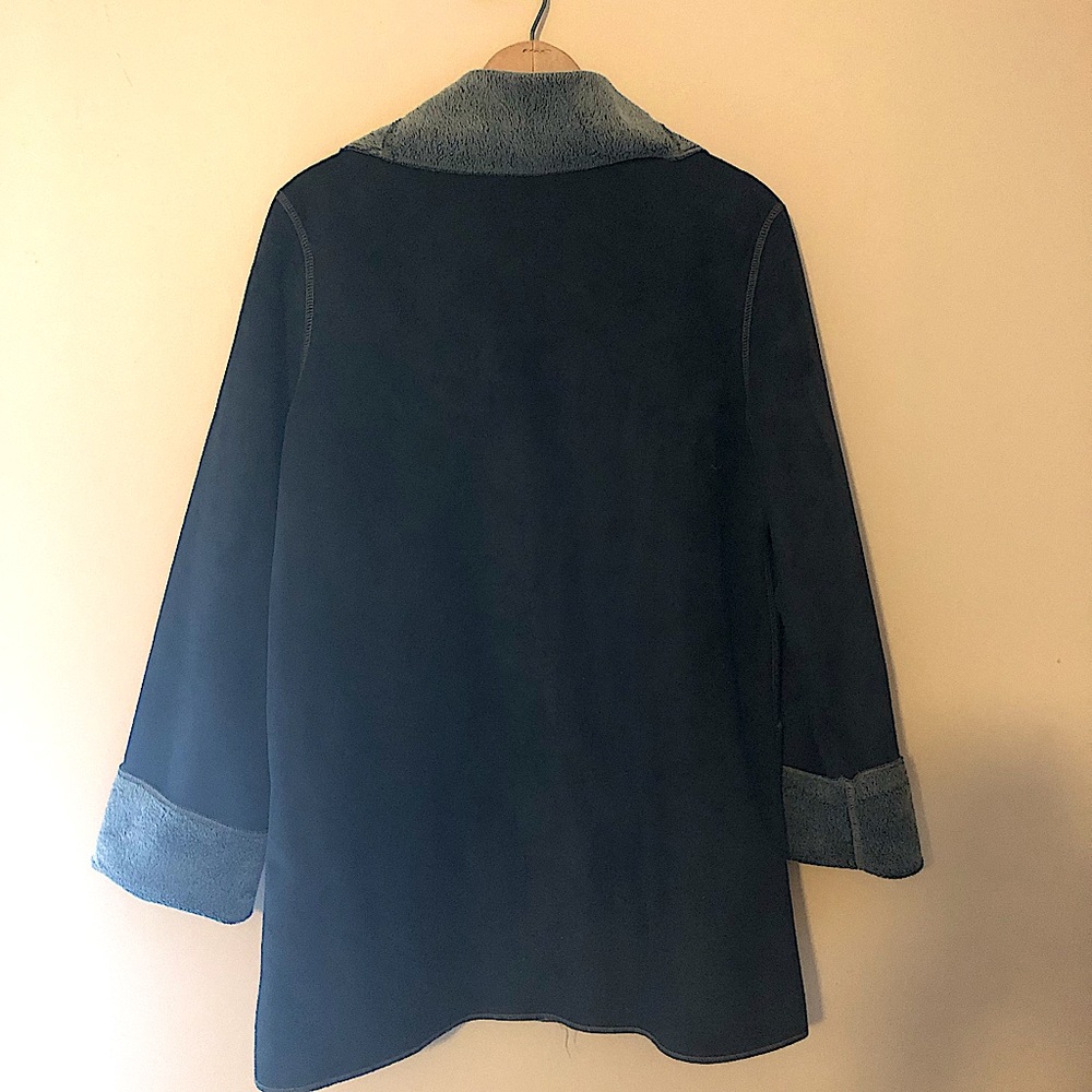 Reversible light weight jacket - Picture 2 of 5